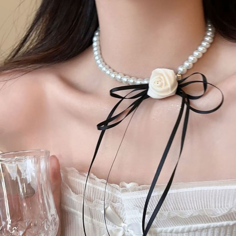 Fabric Ribbon Faux Pearl Choker