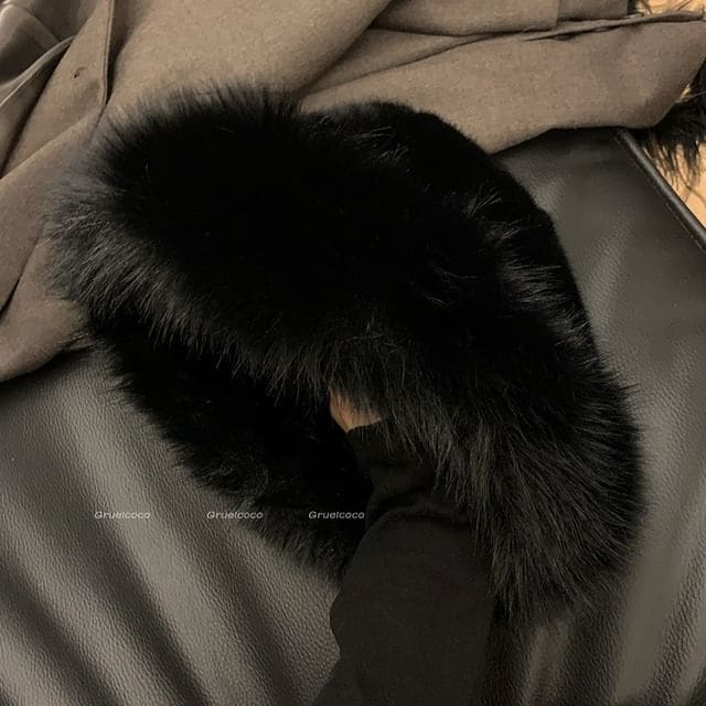 Faux Fur Hat - Black / One Size