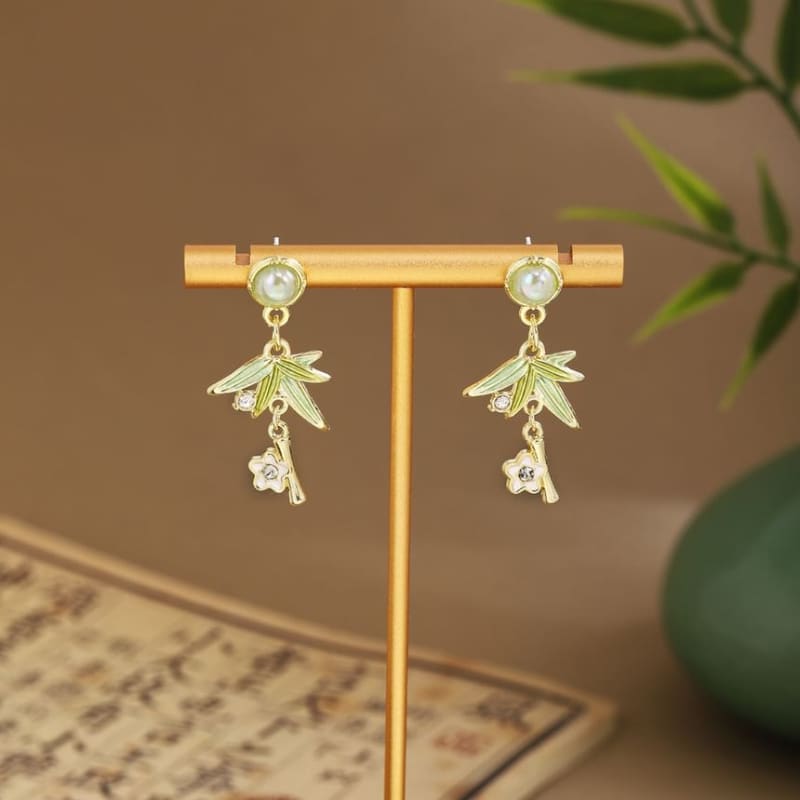 Faux Gemstone Dangle Earring