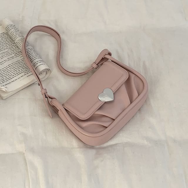 Faux Leather Heart Buckled Flap Crossbody Bag - Pink