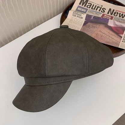 Faux Leather Newsboy Cap - Gray / One Size