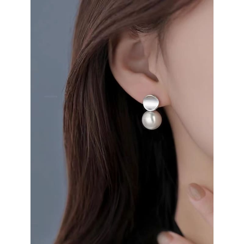 Faux Pearl Alloy Drop Earring