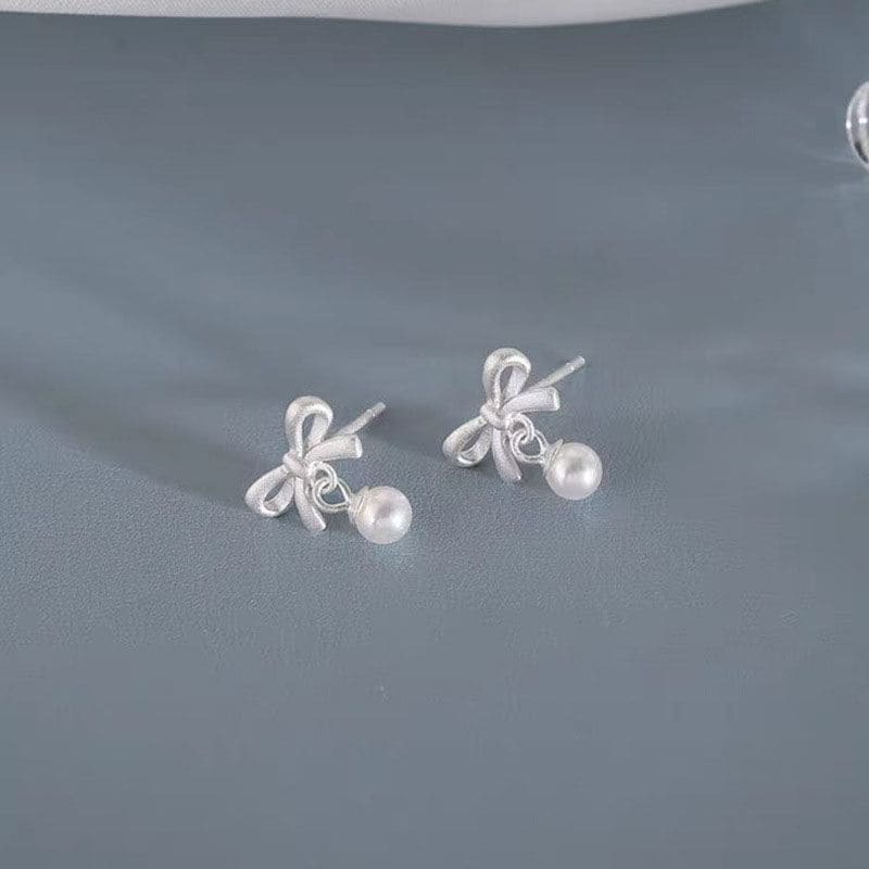 Faux Pearl Bow Stud Earring