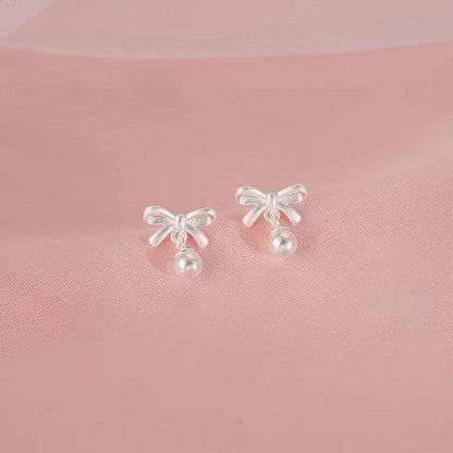 Faux Pearl Bow Stud Earring