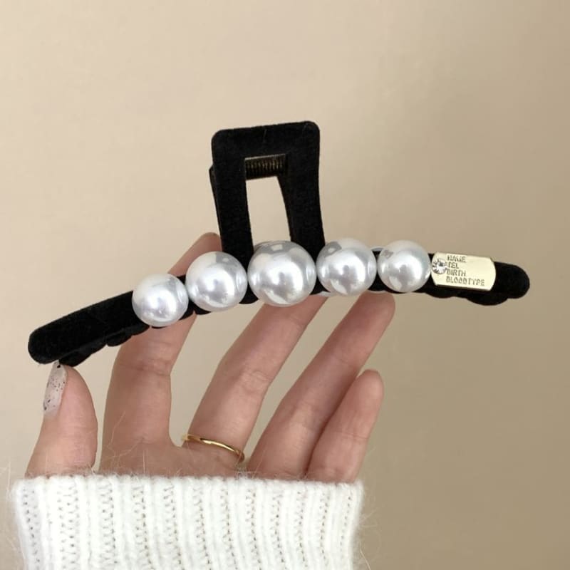 Faux Pearl Flocking Hair Clamp (Various Designs)