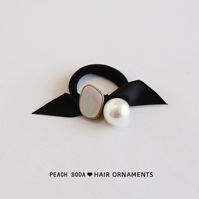 Faux Pearl Hair Tie - White Disc & Faux Pearl - Black