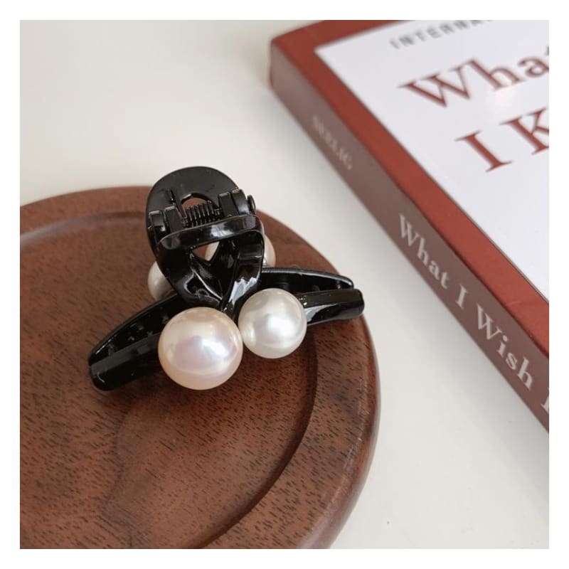 Faux Pearl Mini Hair Clip