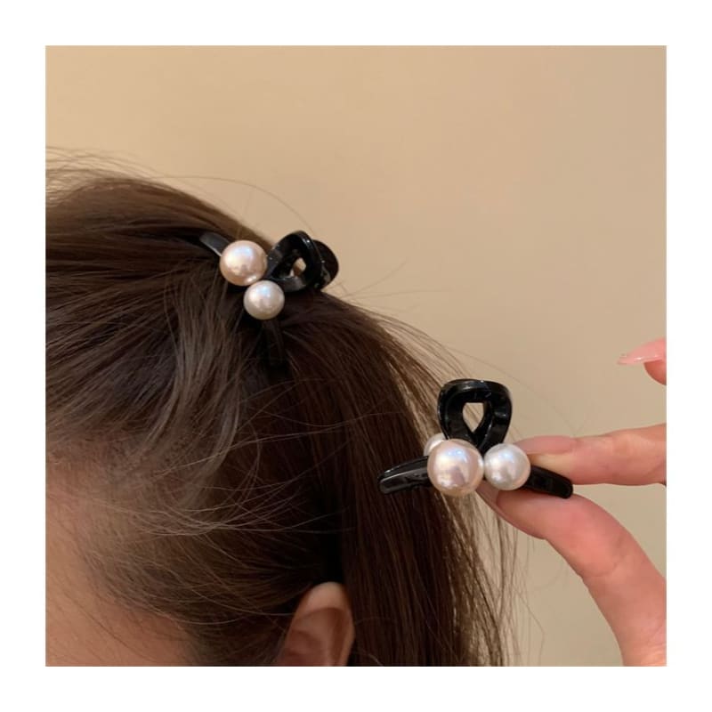 Faux Pearl Mini Hair Clip