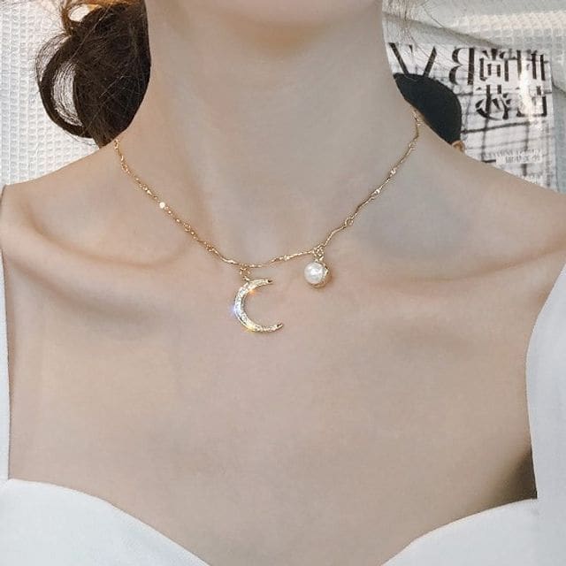 Faux Pearl Moon Necklace - White Faux Pearl - Gold