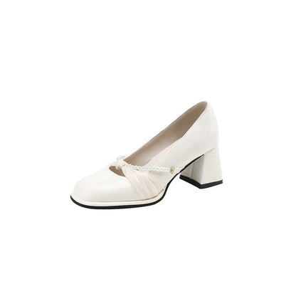 Faux Pearl Patent Leather Block Heel Pumps - Off-White / 33