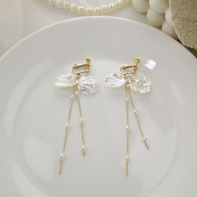 Faux Pearl Shell Drop Earring / Clip On Earring - 1 Pair