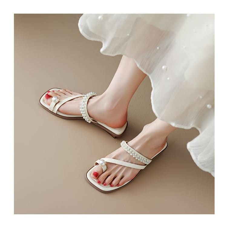 Faux Pearl Toe Loop Slide Sandals