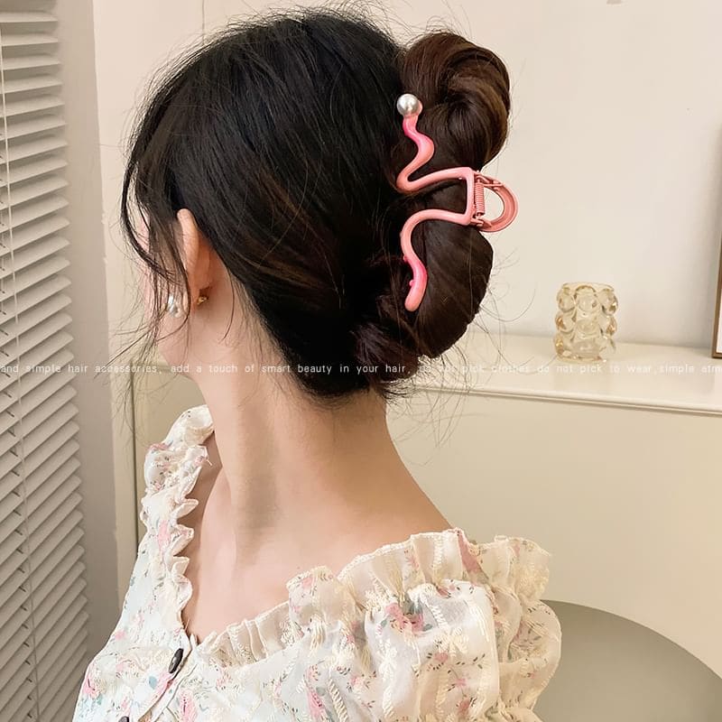 Faux Pearl Wavy Alloy Hair Clamp