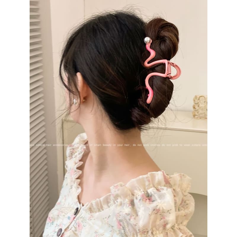 Faux Pearl Wavy Alloy Hair Clamp