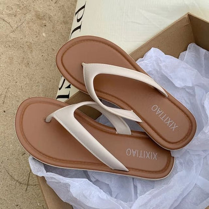 Flat Flip-Flops - White & Brown / 36