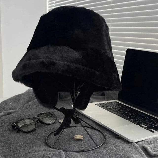 Fleece Plain Bucket Hat - Black / M