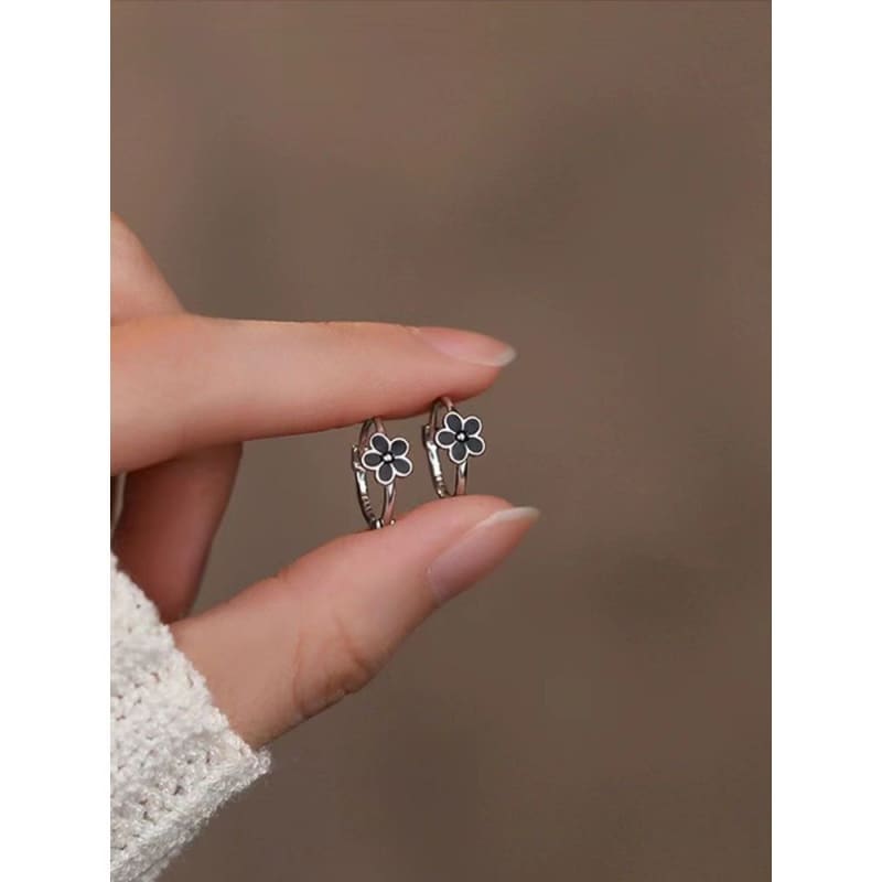 Floral Alloy Huggie Earring