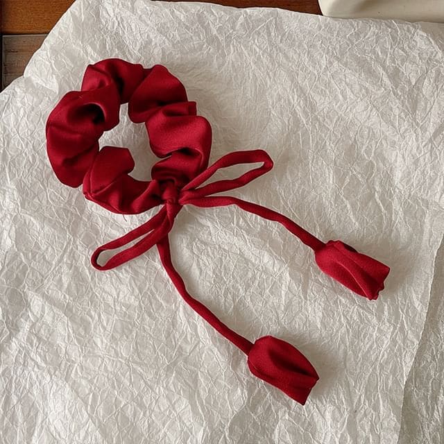 Floral Bow Satin Scrunchie - Red / One Size