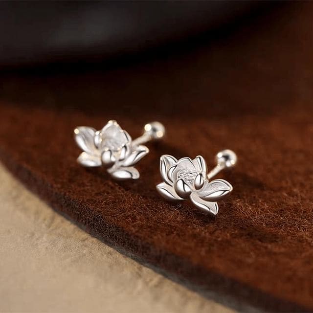 Floral Ear Stud