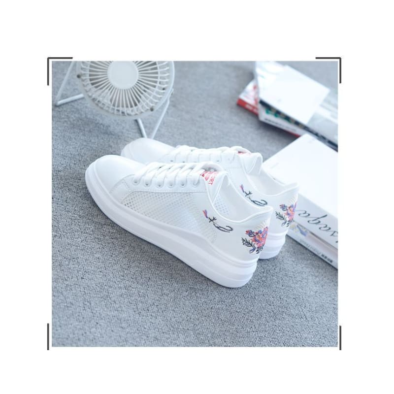 Floral Embroidered Mesh Panel Platform Sneakers