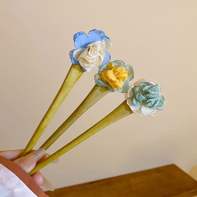 Floral Fabric Wooden Hair Stick - Yellow & Green / One Size