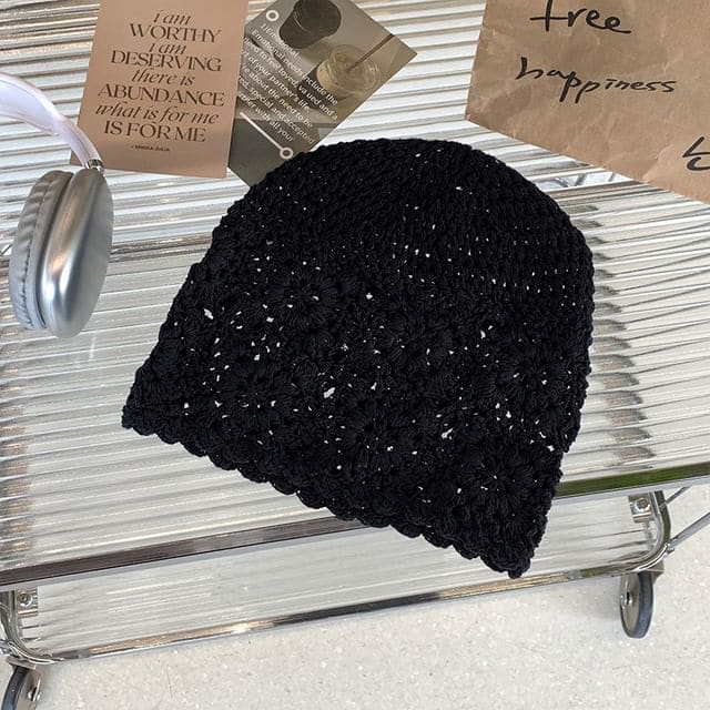 Floral Knit Hat - Black / One Size