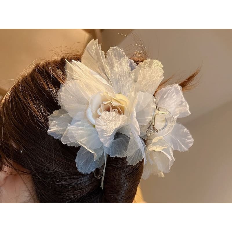 Floral Mesh Hair Clamp