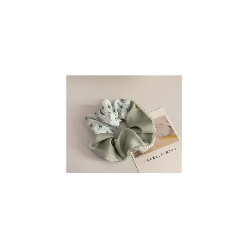 Floral Print Bow Scrunchie