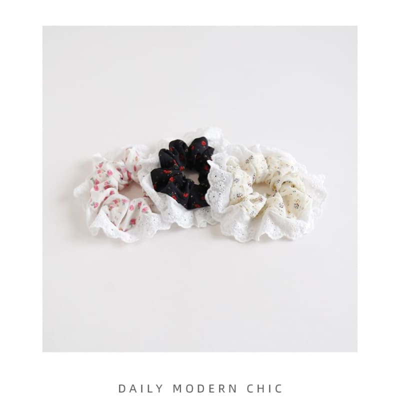 Floral Print Panel Scrunchie