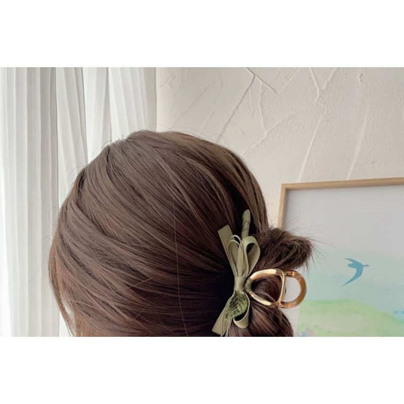 Floral Ribbon Hair Claw Clip