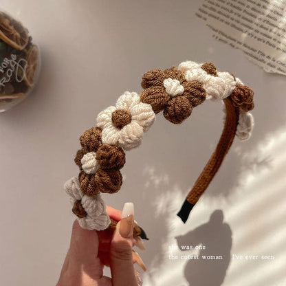 Floral Yarn Hair Clamp / Hair Clip / Headband - Headband