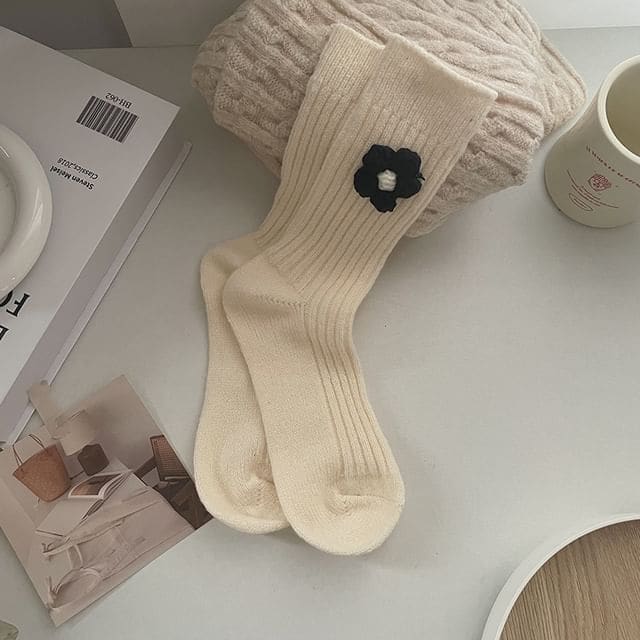 Flower Accent Ribbed Socks - Black Flower - Beige / One Size