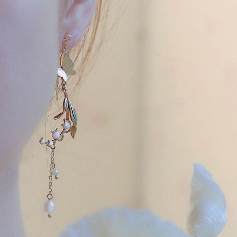 Flower Alloy Dangle Earring