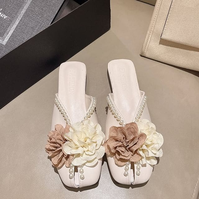 Flower Detail Faux Pearl Mules - Off-White / 35