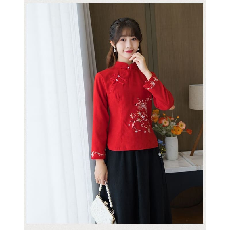 Flower Embroidered Hanfu Blouse