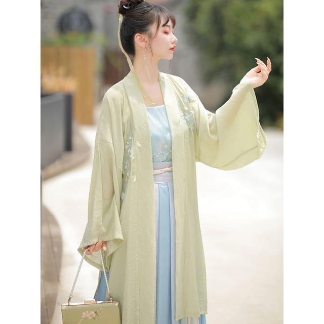 Flower Embroidered Hanfu Robe / Camisole Top / High Waist