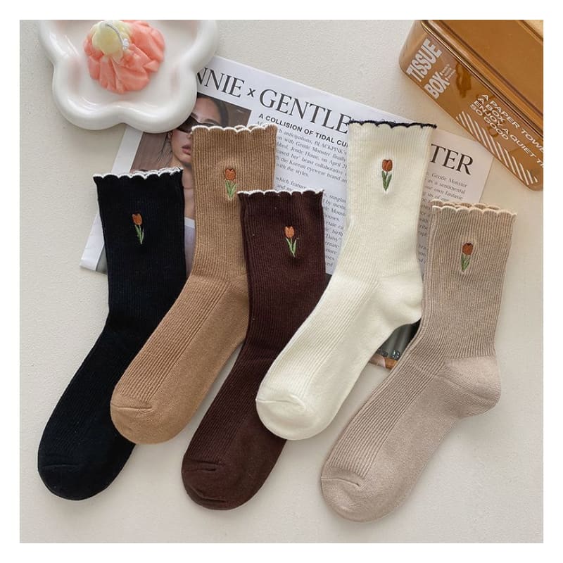 Flower Embroidered Socks / Set