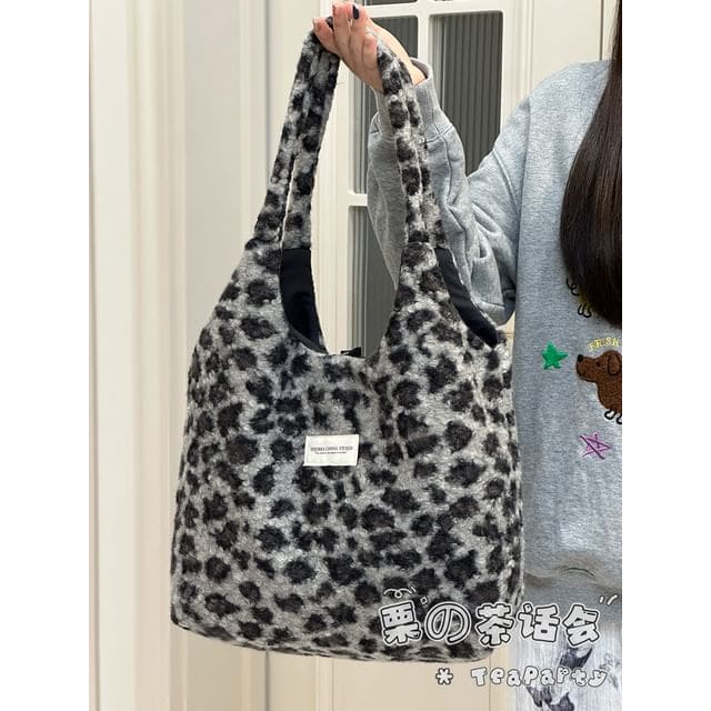 Fluffy Leopard Tote Bag - Without Charm - Shoulder Bag