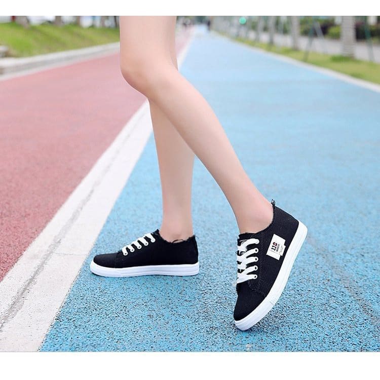 Fray Canvas Sneakers