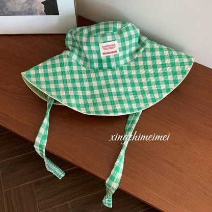 Gingham Bucket Hat With Chin Strap - Green / One Size