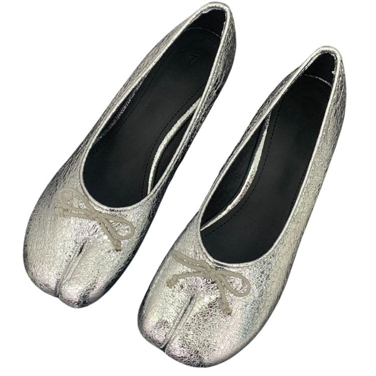 Graceful Bow Sandals - EU35 (US5.0) / Silver - Shoes