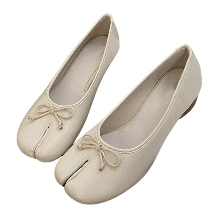 Graceful Bow Sandals - EU35 (US5.0) / White - Shoes