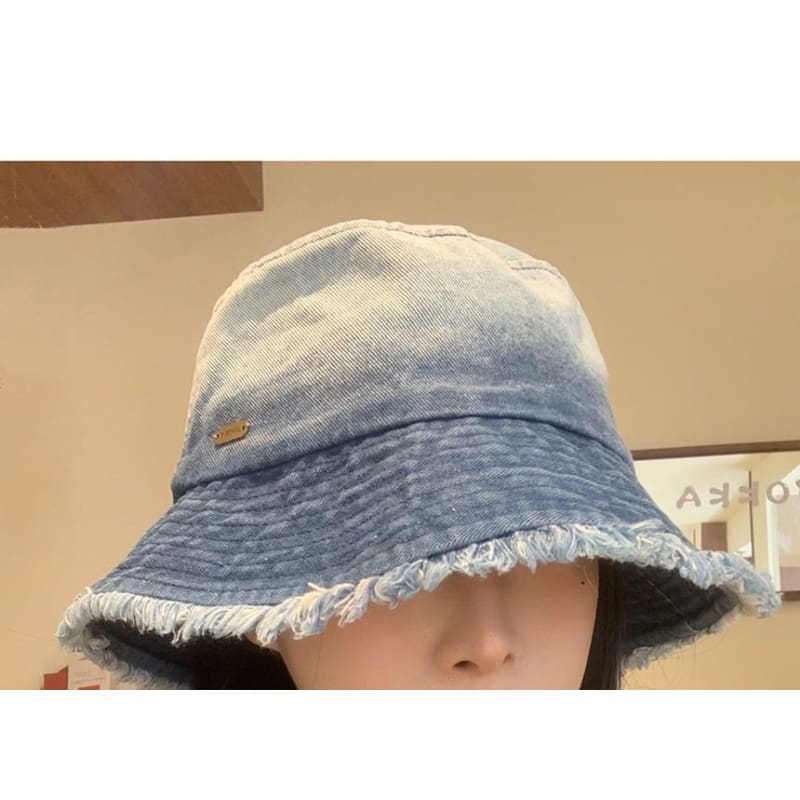 Gradient Washed Frayed Denim Bucket Hat