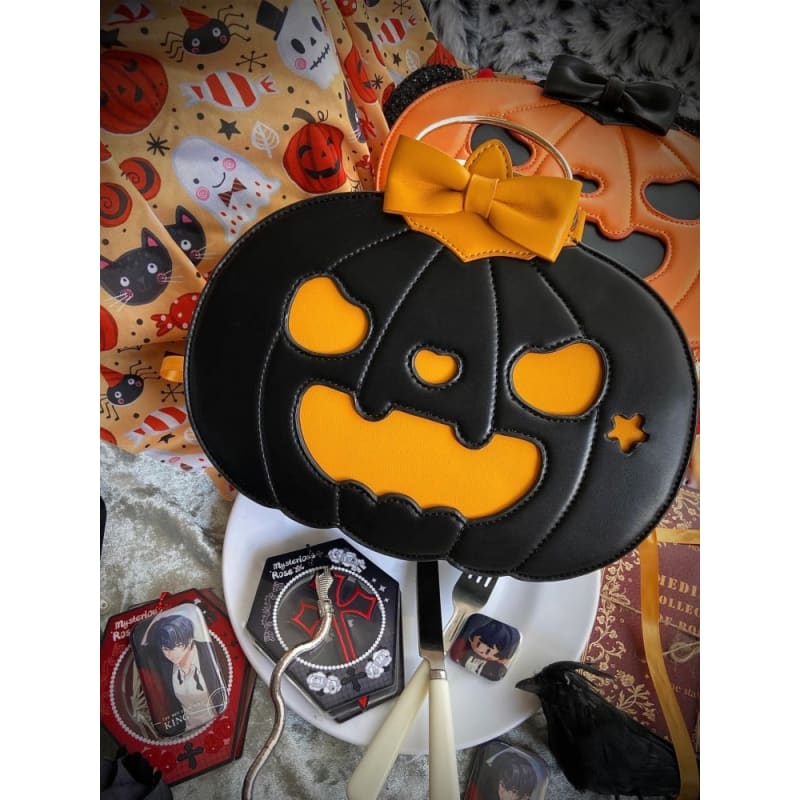 Halloween Black Pumpkin with Bow Tote Bag - Black / Free