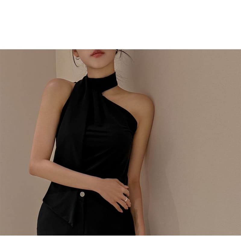 Halter Turtleneck Plain Asymmetrical Slim Fit Top