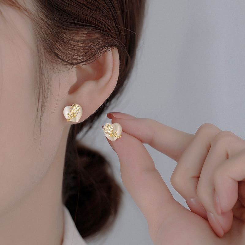 Heart Ear Stud