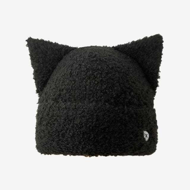 Heart Embroidered Cat Ear Knit Beanie - Black / One Size