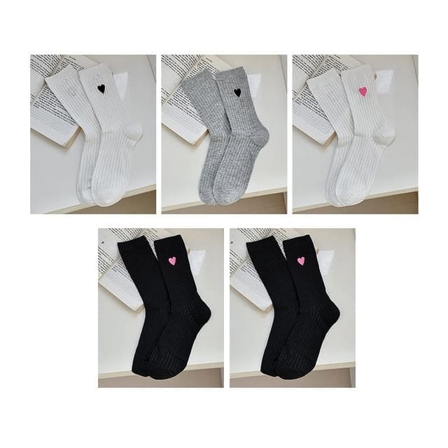 Heart Embroidered Socks Set - Set Of 5 Pairs - Socks - 1