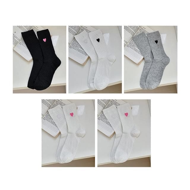 Heart Embroidered Socks Set - Set Of 5 Pairs - Socks - 1