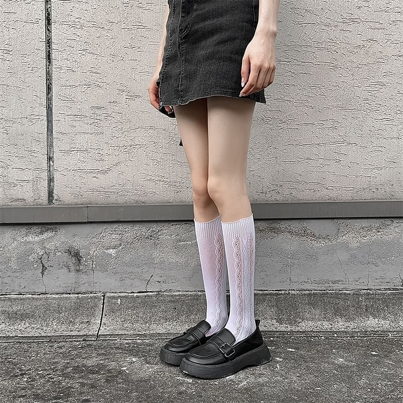 Heart Jacquard Perforated Knee High Socks